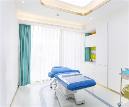 煙臺韓秀整形美容外科醫(yī)院_注射室