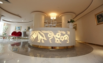 北京阿露絲醫(yī)療美容門診部_前臺