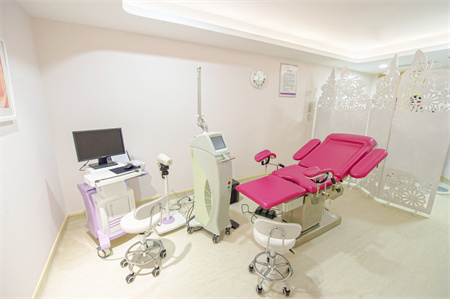 咸陽現(xiàn)代女子醫(yī)院整形美容中心