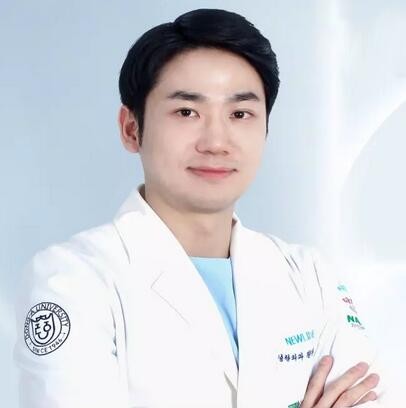 吳柱鉉.jpg 吳柱鉉.jpg