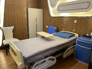 成都尼斯鉑尚醫(yī)療美容門(mén)診部_病房