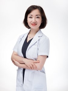 郭佳.jpg 郭佳.jpg