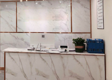 成都熙之醫(yī)學(xué)美容門診部_前臺