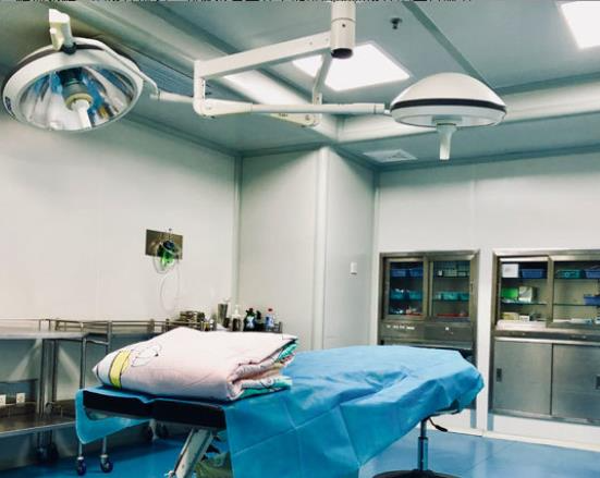 西安吳學勤醫(yī)療美容診所_手術(shù)室