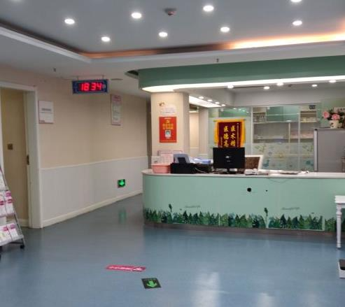 西安女子醫(yī)院醫(yī)學(xué)美容科_護(hù)士站