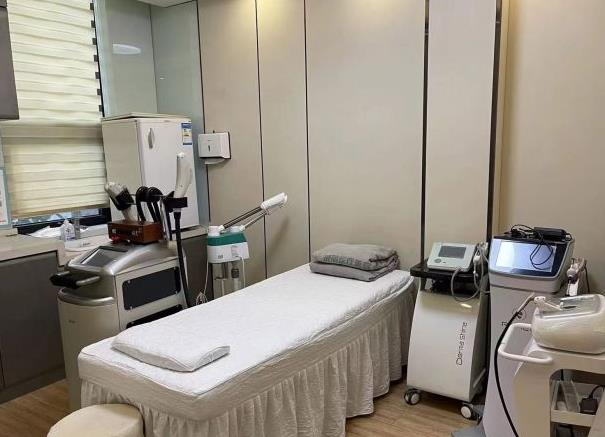 西安盧丙侖瑯麗整形美容門診部_皮膚治療室