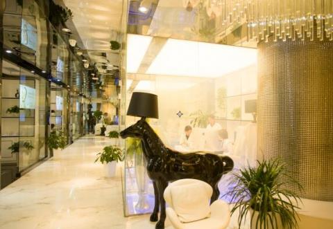 西安韓媚醫(yī)療美容醫(yī)院_醫(yī)院一角