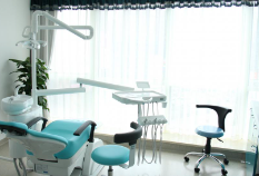 承德朝聚眼科醫(yī)院_手術室