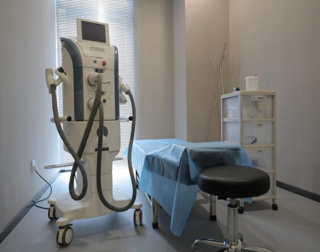 武漢陶然皮膚專科門診部_皮膚治療室