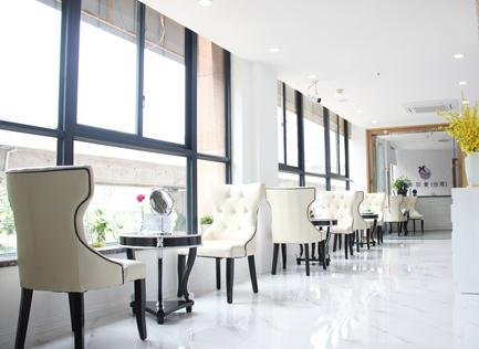 武漢美加壹克拉醫(yī)療美容門診部_等候區(qū)