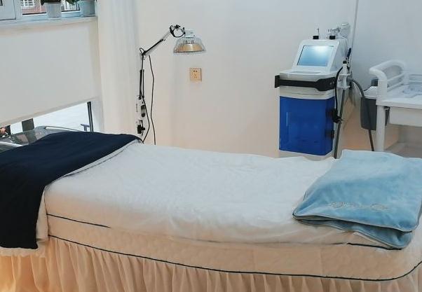 武漢白年醫(yī)療美容門(mén)診部