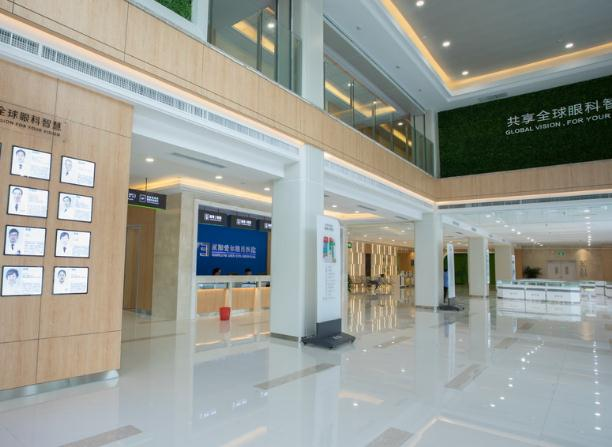 武漢愛爾眼科漢陽醫(yī)院_醫(yī)院大廳