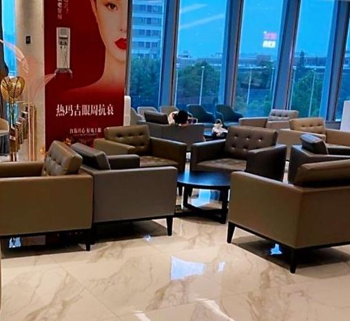 蕪湖曙光醫(yī)療美容門診部_休息區(qū)