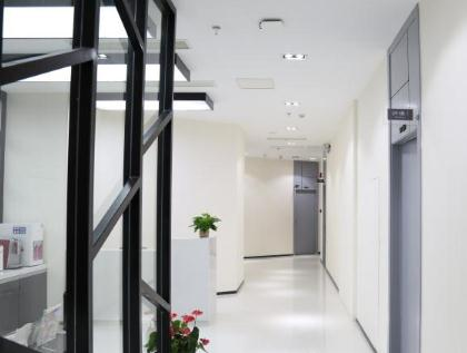 無(wú)錫朵美(原丹丹)醫(yī)療美容門診部_醫(yī)院走廊