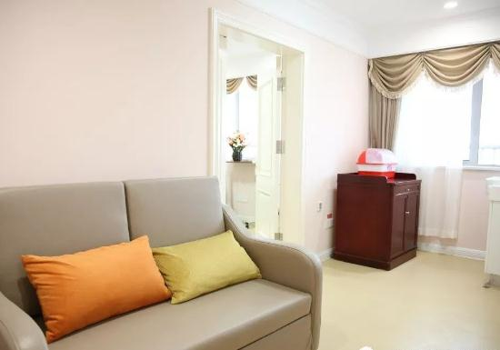 無錫婦幼保健院整形美容科_醫(yī)院外環(huán)境