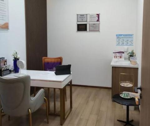 無錫艾邇膚醫(yī)療美容門診部_咨詢室