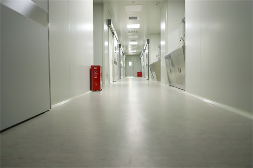 烏魯木齊美邇美醫(yī)療美容門(mén)診部_手術(shù)室走廊