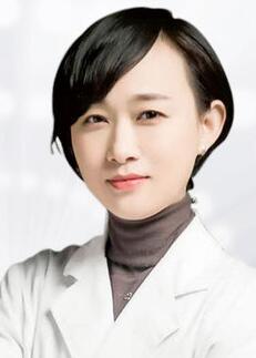 嚴(yán)興萍 嚴(yán)興萍