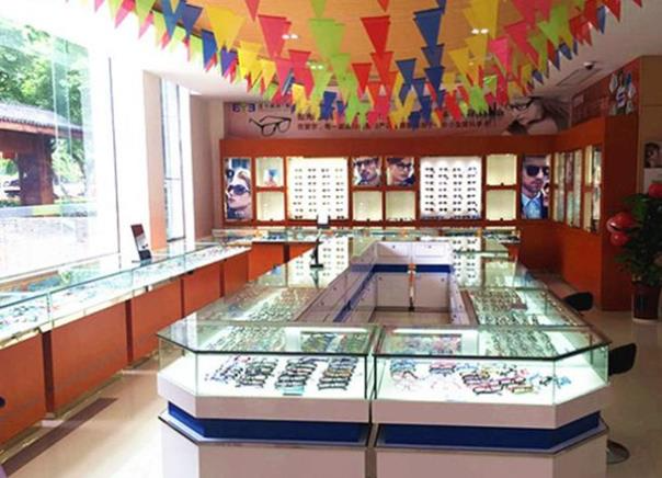 銅陵愛爾眼科醫(yī)院_配鏡中心