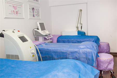 天津伊美爾加禾植發(fā)醫(yī)院_治療室