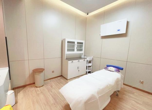 天津美萊醫(yī)學(xué)美容醫(yī)院_治療室