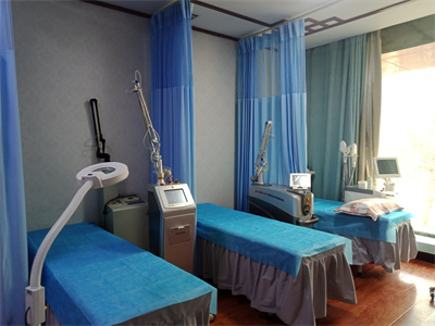 天津建民醫(yī)療美容診所_治療室
