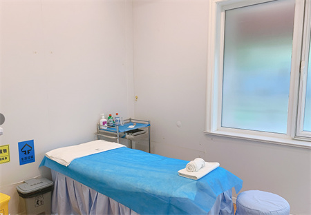 天津德爾美客袖彥堂醫(yī)療門診部_治療室