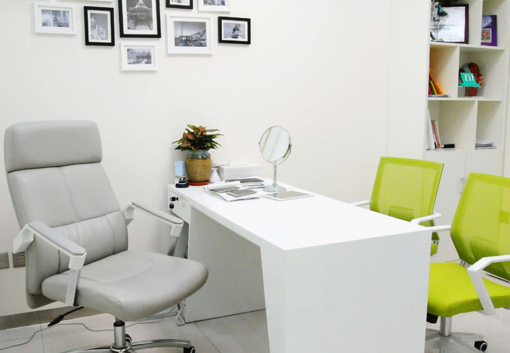 天津艾斯美爾醫(yī)療美容診所_咨詢室