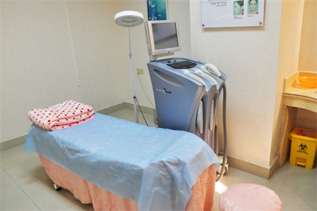 唐山釋妍醫(yī)療美容整形醫(yī)院_治療室