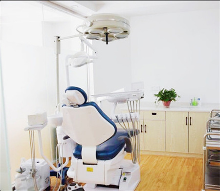 唐山小白象口腔診所