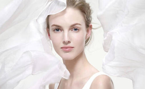 自體脂肪豐額頭會不會留疤?豐額頭手術