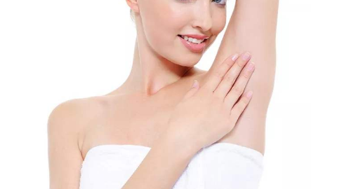 冰點(diǎn)脫毛后多久能碰水？