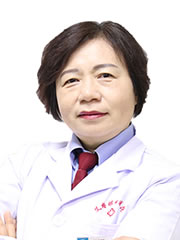 張?jiān)接?/></a></div>
                        <div>
                            <h4><a href=